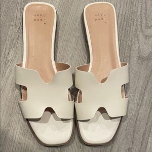 A New Day Women's Cream Slide Sandals